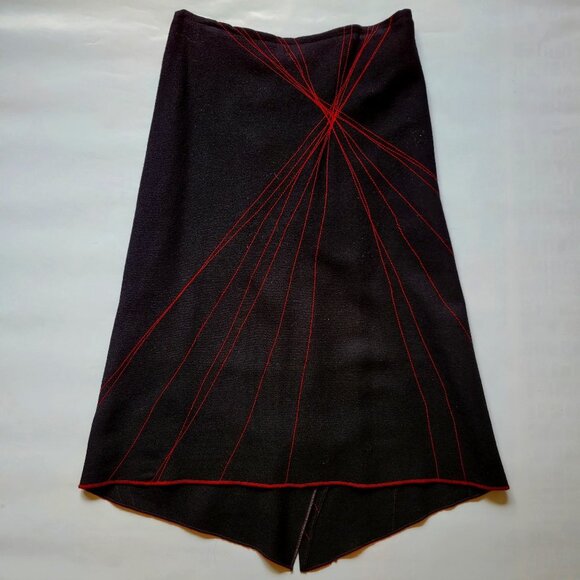 WOMENS SKIRT WITH ABSTRACT STITCHING SIZE S/M - Picture 1 of 15